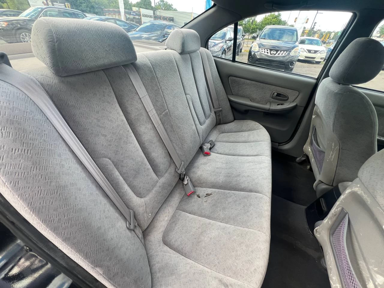 2004 Hyundai Elantra VE**Climatiseur**RÉgulateur de vitesse**Bas Kilometrage** Main Image