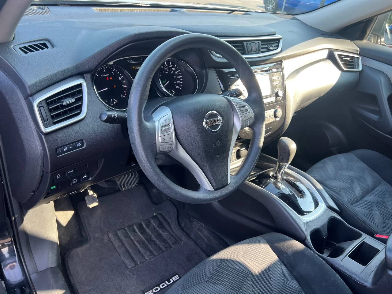 2015 Nissan Rogue S**AWD**CAMERA DE RECUL** Image principale