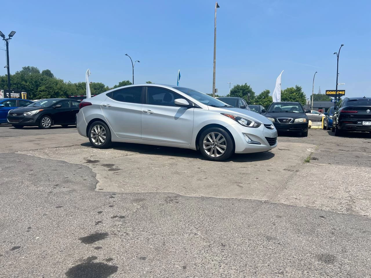 2014 Hyundai Elantra GLS**SAAQ CERTIFIEE**Toit Ouvrant**CAMERA DE RECULE**SIEGES CHAUFFANTS**MAGS**Bas Kilometrage**Un PropriÉtaire** Main Image