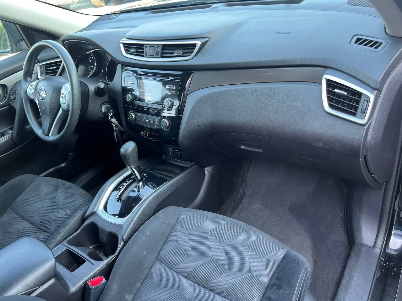 2015 Nissan Rogue S**AWD**CAMERA DE RECUL** Image principale