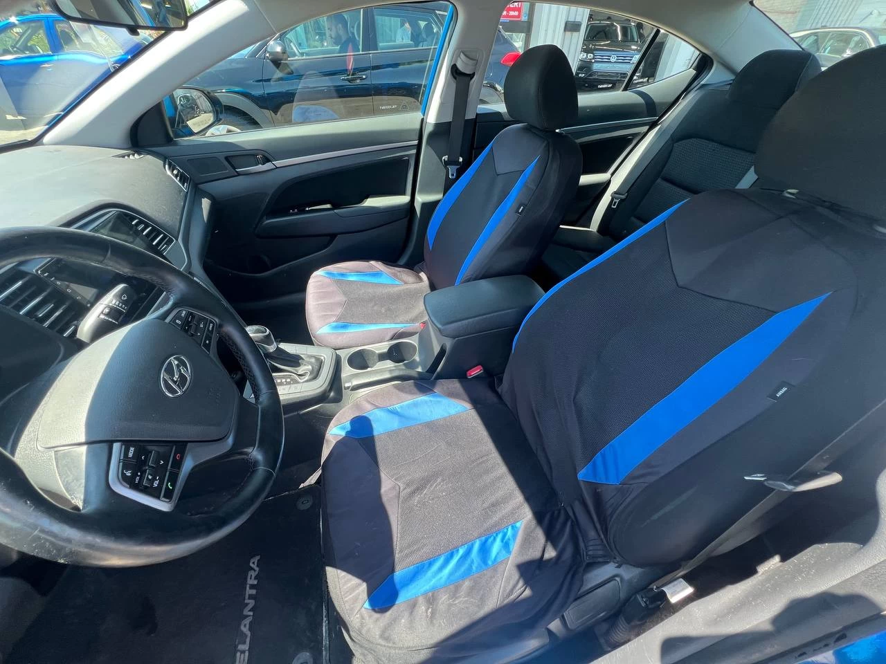2017 Hyundai Elantra GL**SIEGES CHAUFFANTS**VOLANT CHAUFFANTS**MAGS**CAMERA DE RECULE**ANGLE MORT** Main Image