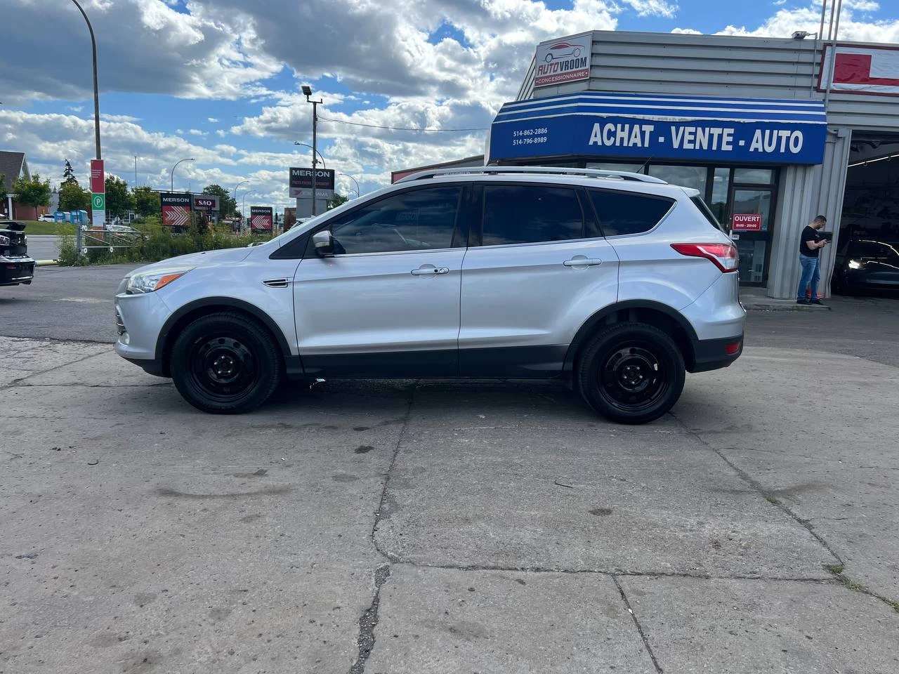 2016 Ford Escape Titanium**SAAQ CERTIFIEE**AWD**Toit Ouvrant Panaromique**ANGLE MORT**CamÉra de Recul**SIEGES EN CUIR**Navigation**SIEGES CHAUFFANTS**dÉmarrage À distance**MAGS** Main Image
