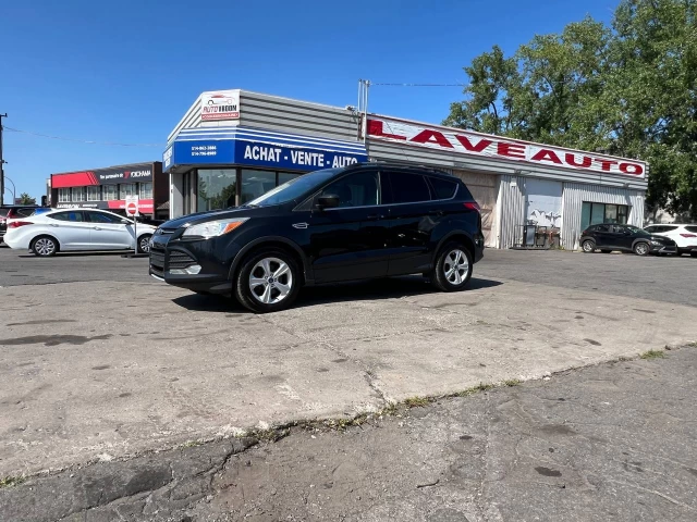 Ford Escape SE**SAAQ CERTIFIEE**AWD***Caméra de Recul**Navigation**SIEGES CHAUFFANTS**MAGS** 2014
