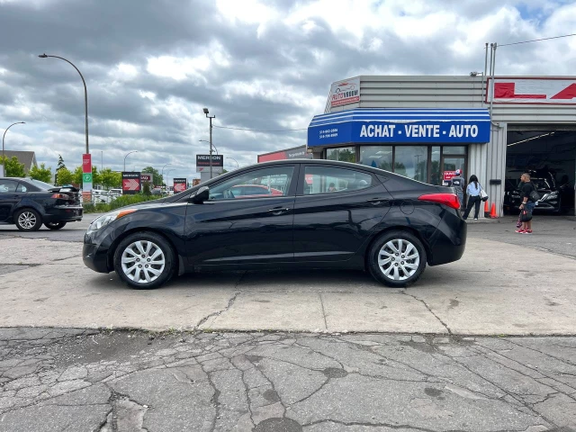 Hyundai Elantra GL**SIEGES CHAUFFANTS**MODE ECO**BAS KILOMETRAGE** 2012