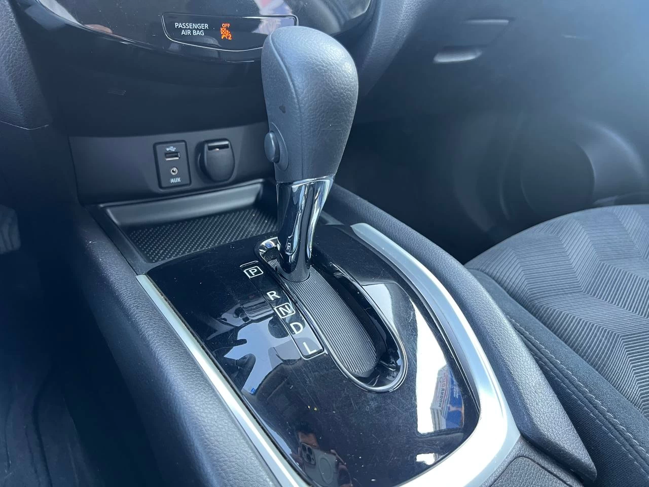 2015 Nissan Rogue S**AWD**CAMERA DE RECUL** Image principale