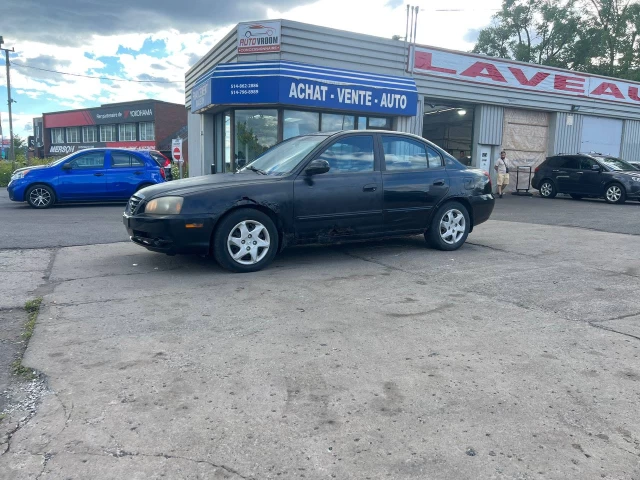 Hyundai Elantra VE**Climatiseur**Régulateur de vitesse**Bas Kilometrage** 2004