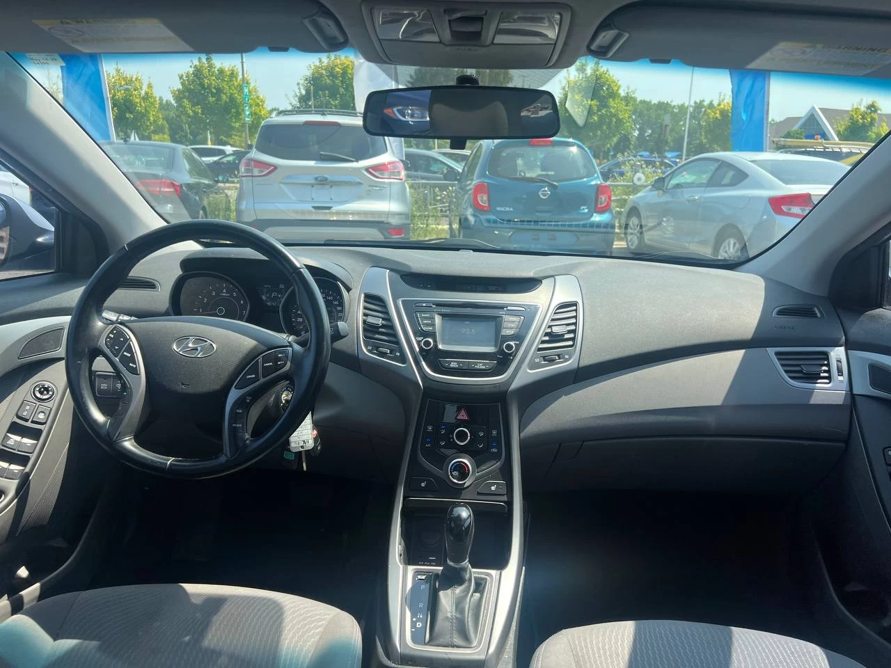 2014 Hyundai Elantra GLS**SAAQ CERTIFIEE**Toit Ouvrant**CAMERA DE RECULE**SIEGES CHAUFFANTS**MAGS**Bas Kilometrage**Un PropriÉtaire** Main Image