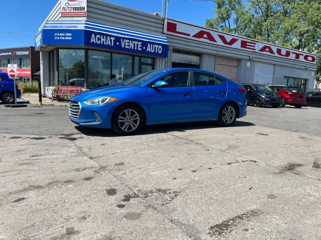 Hyundai Elantra GL**SIEGES CHAUFFANTS**VOLANT CHAUFFANTS**MAGS**CAMERA DE RECULE**ANGLE MORT** 2017