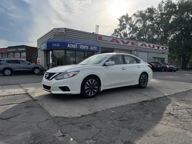 Nissan Altima 2.5**CAMERA DE RECULE**ALERTE ANGLE MORT**SIEGES CHAUFFANTS**MAGS**PUSH TO START** 2016