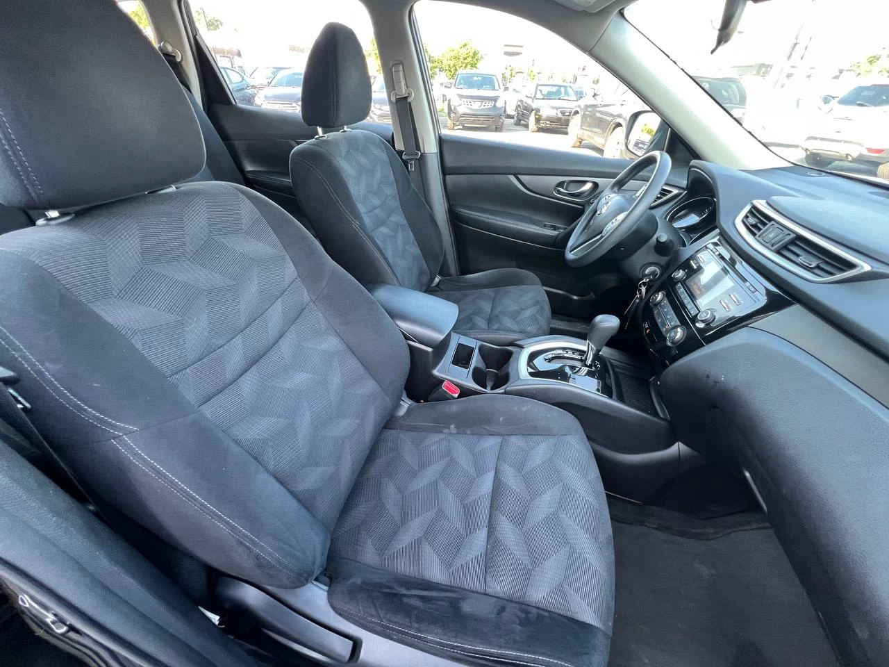 2015 Nissan Rogue S**AWD**CAMERA DE RECUL** Image principale