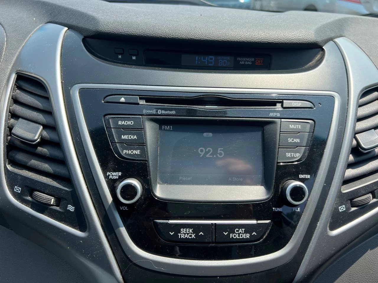 2014 Hyundai Elantra GLS**SAAQ CERTIFIEE**Toit Ouvrant**CAMERA DE RECULE**SIEGES CHAUFFANTS**MAGS**Bas Kilometrage**Un PropriÉtaire** Main Image