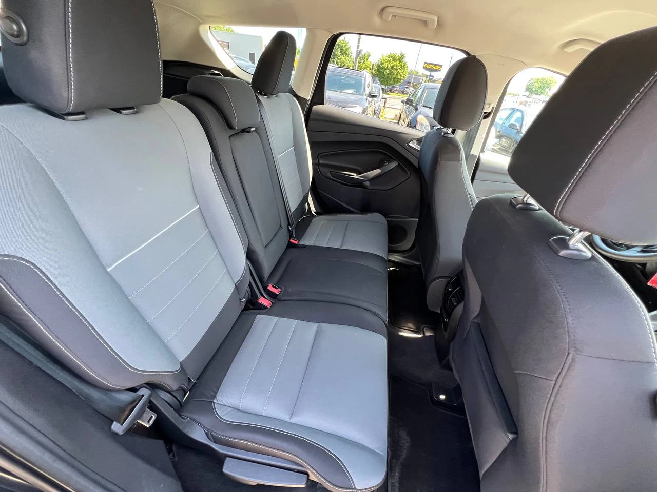 2014 Ford Escape SE**SAAQ CERTIFIEE**AWD***CamÉra de Recul**Navigation**SIEGES CHAUFFANTS**MAGS** Main Image