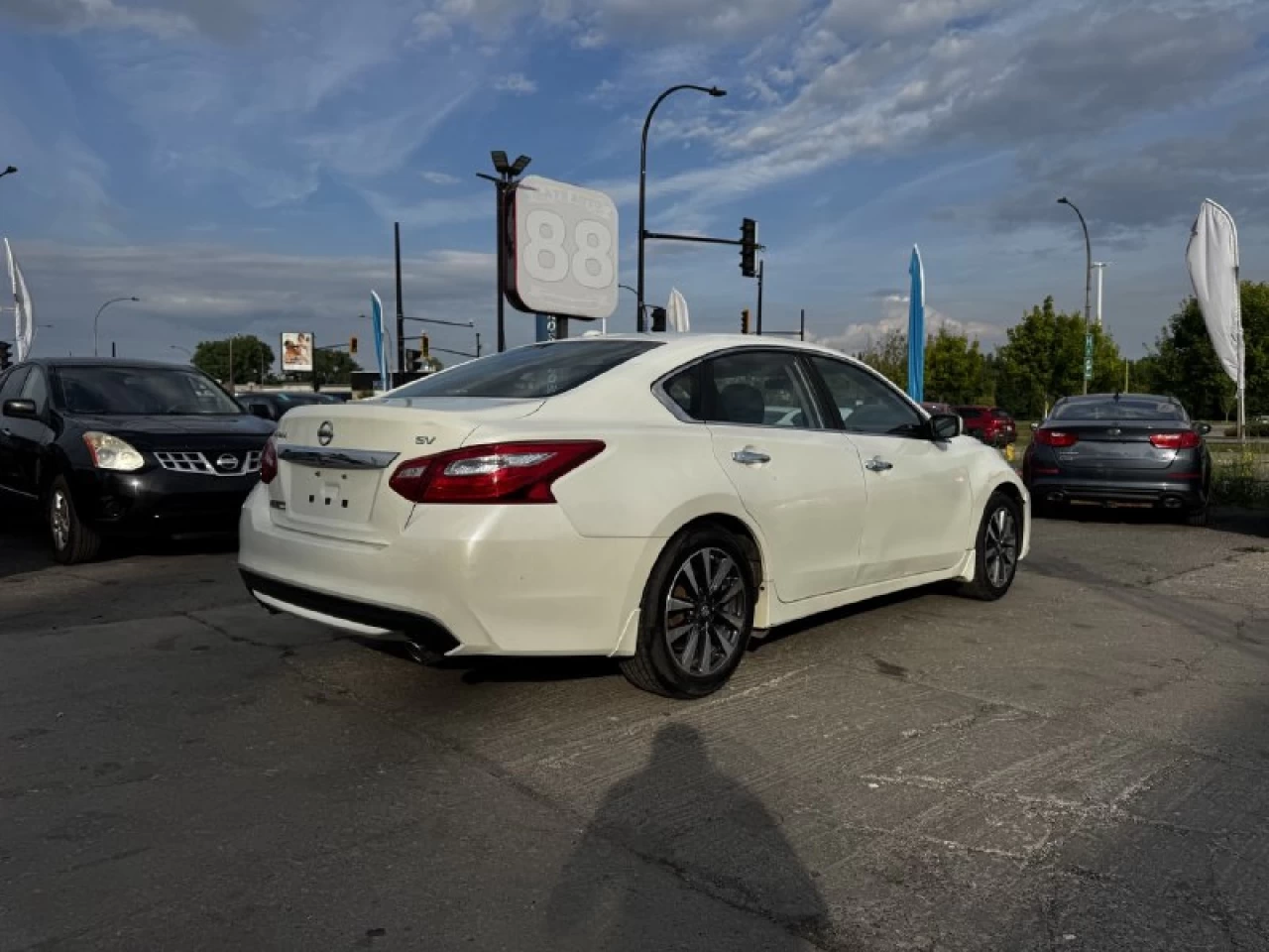 2016 Nissan Altima 2.5**CAMERA DE RECULE**ALERTE ANGLE MORT**SIEGES CHAUFFANTS**MAGS**PUSH TO START** Main Image