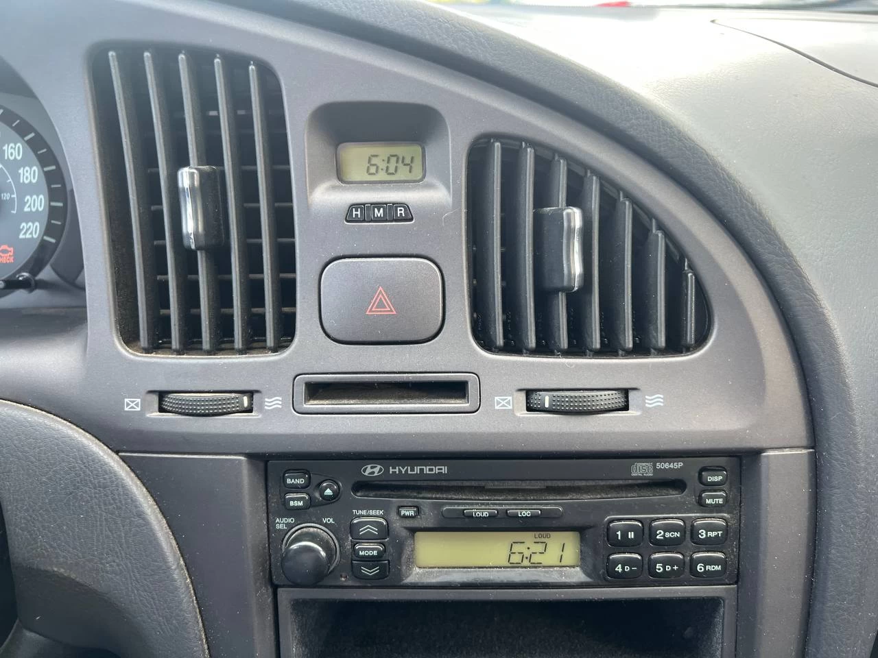 2004 Hyundai Elantra VE**Climatiseur**RÉgulateur de vitesse**Bas Kilometrage** Main Image