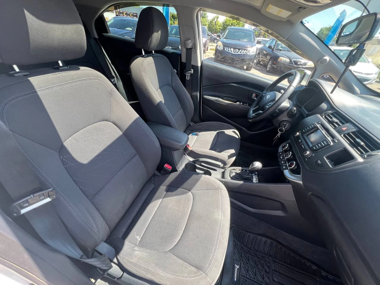 2013 Kia Rio EX**Jamais Accidente**TOIT OUVRANT**CAMERA DE RECULE**SIEGES CHAUFFANTS**MAGS** Image principale