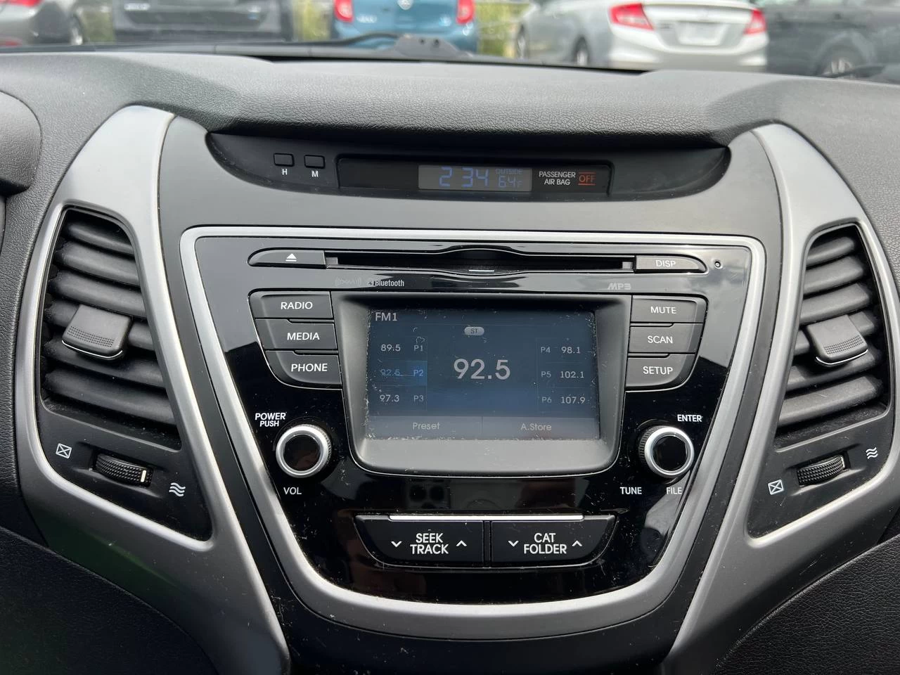 2016 Hyundai Elantra Sport Appearance**SAAQ CERTIFIEE**Toit Ouvrant**CAMERA DE RECULE**SIEGES CHAUFFANTS**MAGS** Main Image