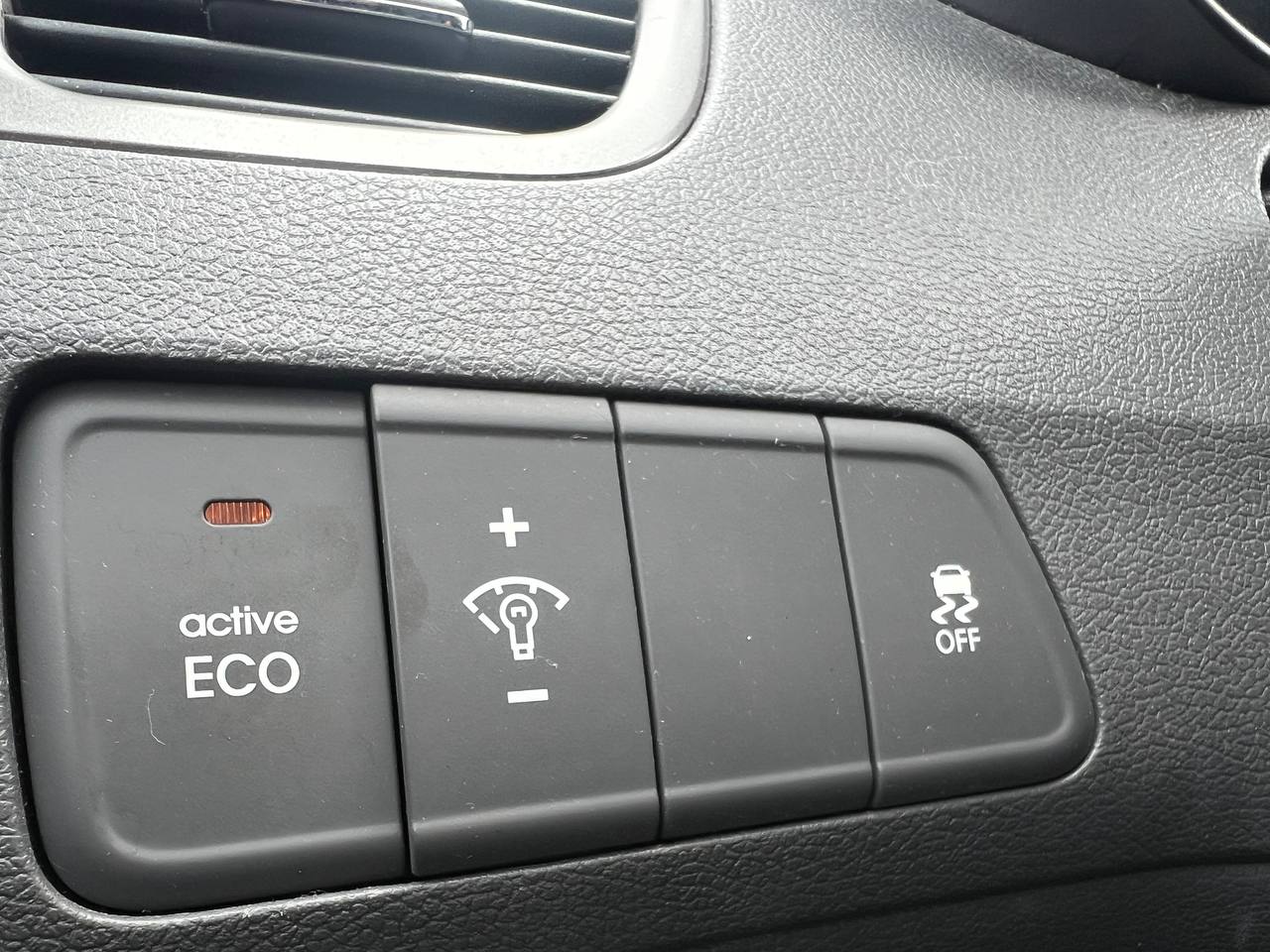 2012 Hyundai Elantra GL**SIEGES CHAUFFANTS**MODE ECO**BAS KILOMETRAGE** Main Image