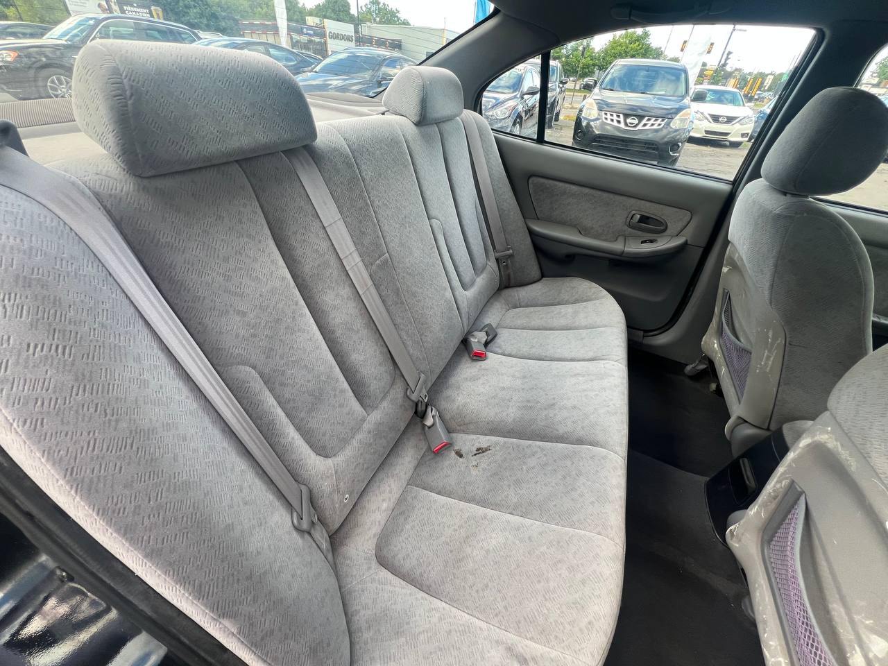 2004 Hyundai Elantra VE**Climatiseur**RÉgulateur de vitesse**Bas Kilometrage** Main Image