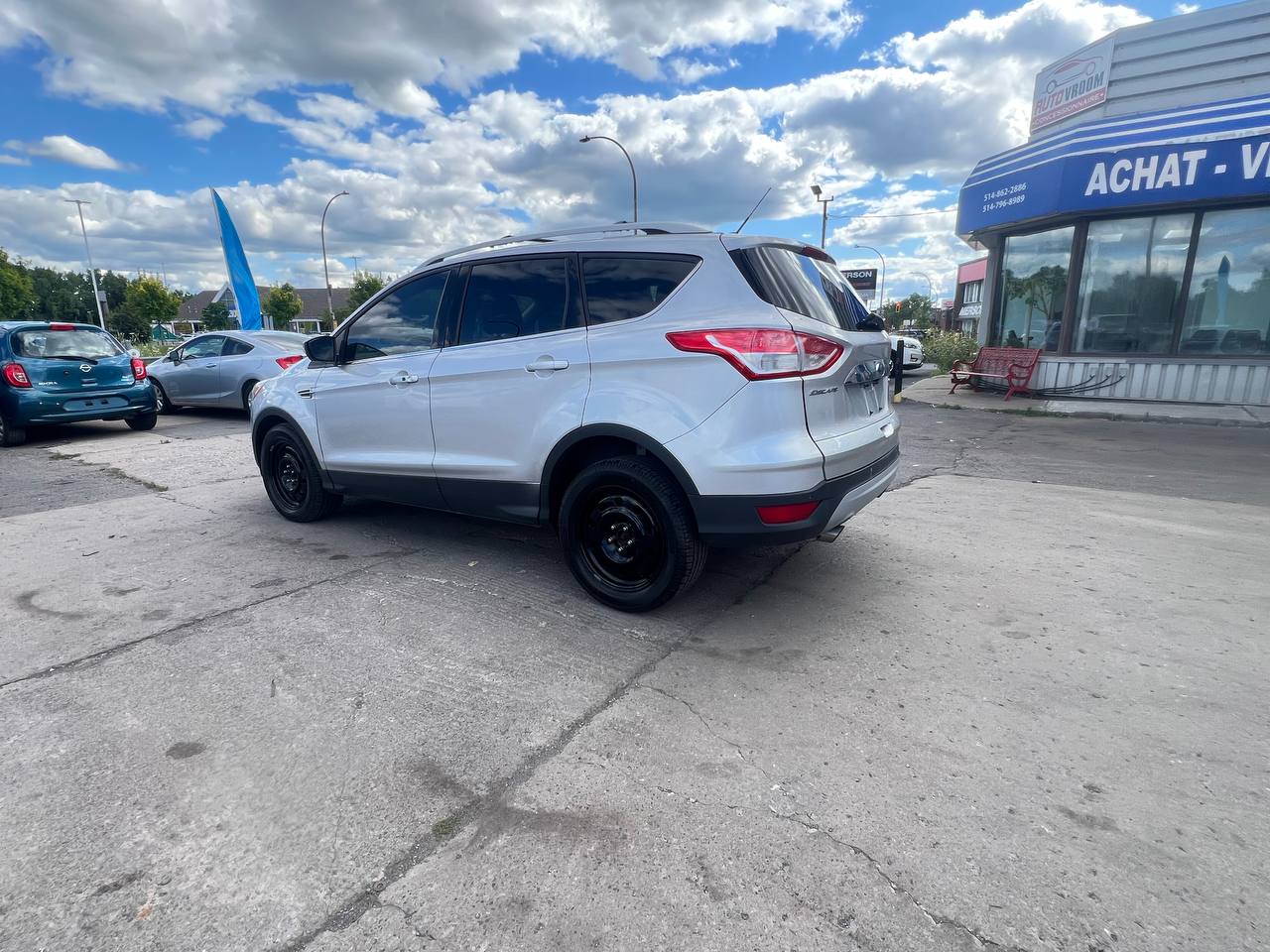2016 Ford Escape Titanium**SAAQ CERTIFIEE**AWD**Toit Ouvrant Panaromique**ANGLE MORT**CamÉra de Recul**SIEGES EN CUIR**Navigation**SIEGES CHAUFFANTS**dÉmarrage À distance**MAGS** Main Image