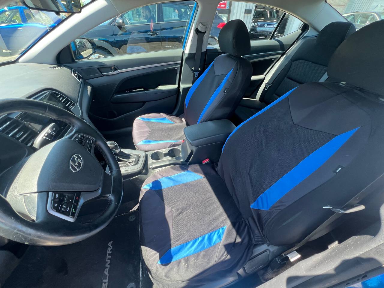 2017 Hyundai Elantra GL**SIEGES CHAUFFANTS**VOLANT CHAUFFANTS**MAGS**CAMERA DE RECULE**ANGLE MORT** Main Image