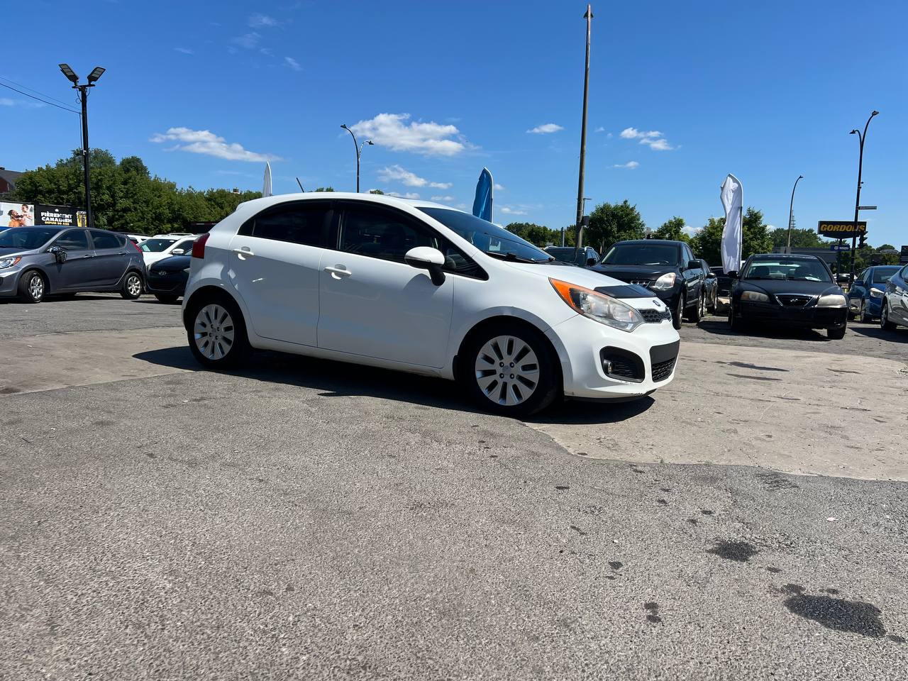 2013 Kia Rio EX**Jamais Accidente**TOIT OUVRANT**CAMERA DE RECULE**SIEGES CHAUFFANTS**MAGS** Image principale