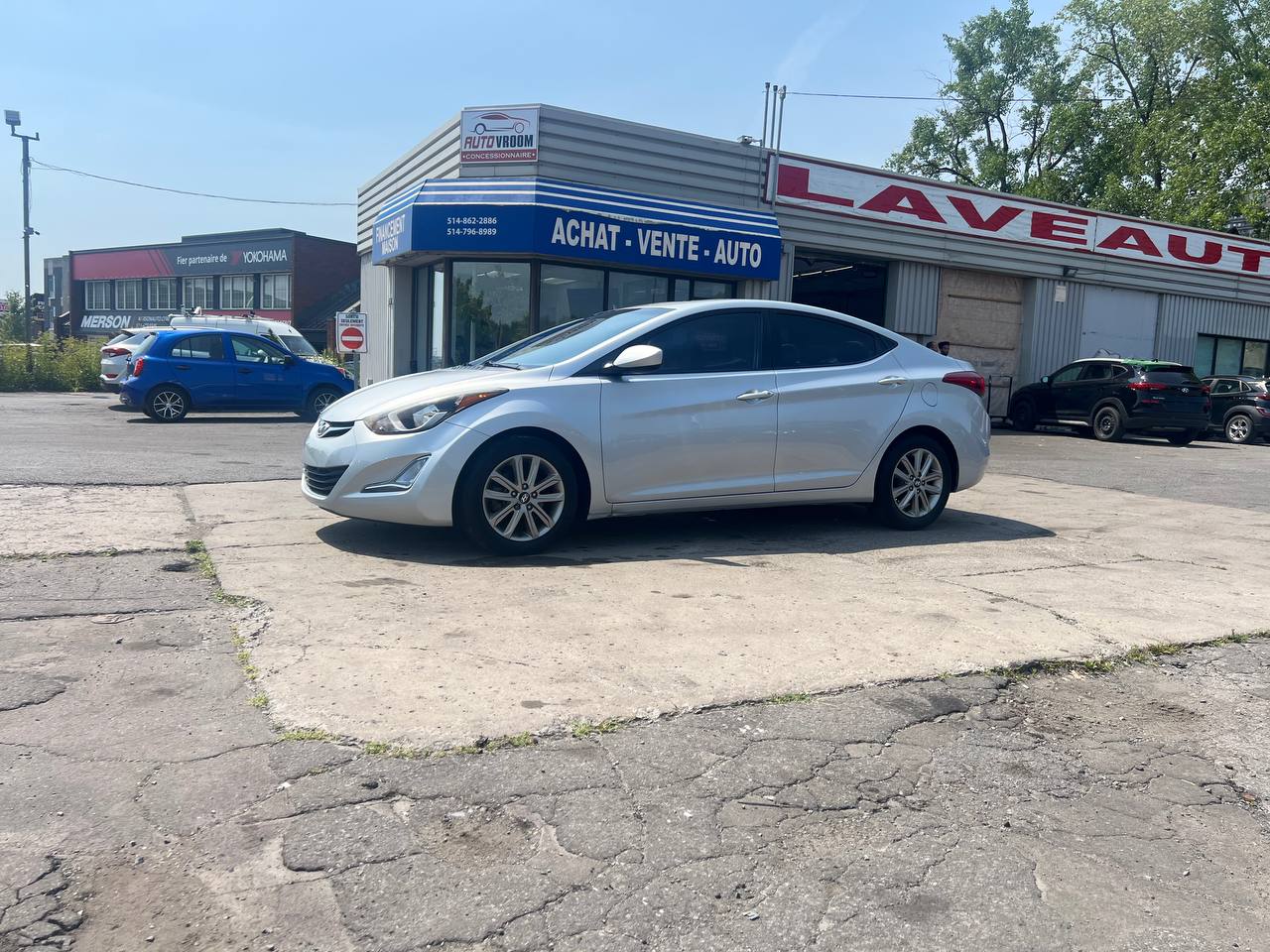 2014 Hyundai Elantra GLS**SAAQ CERTIFIEE**Toit Ouvrant**CAMERA DE RECULE**SIEGES CHAUFFANTS**MAGS**Bas Kilometrage**Un PropriÉtaire** Main Image