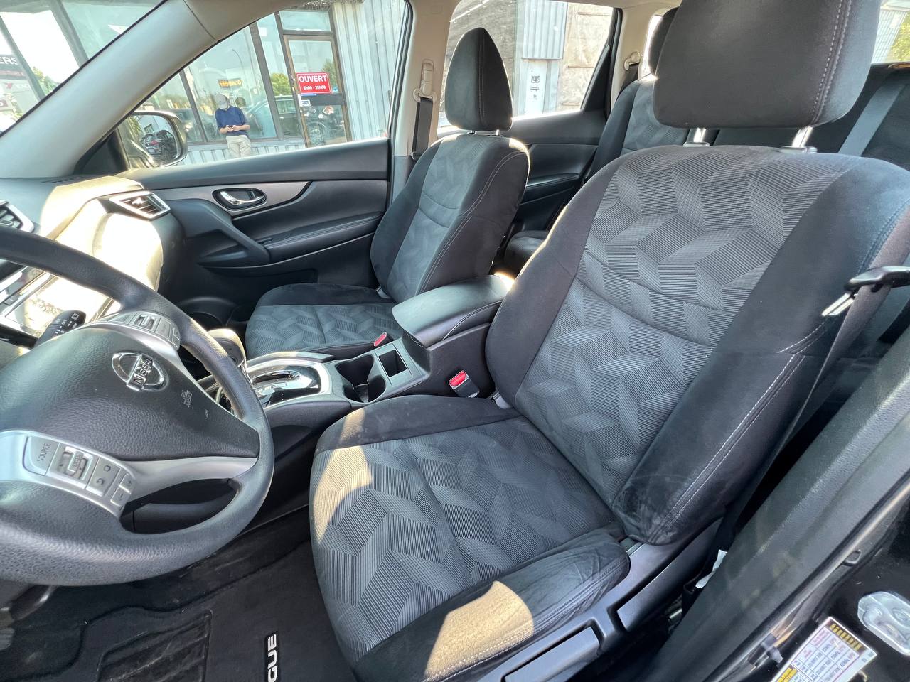 2015 Nissan Rogue S**AWD**CAMERA DE RECUL** Image principale