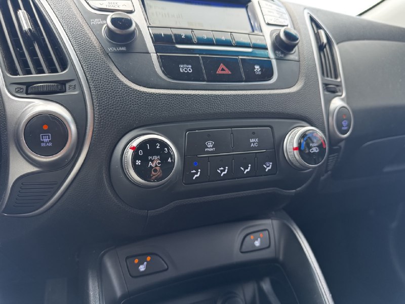2013 Hyundai Tucson GLS**SAAQ CERTIFIEE**AWD**CUIR**SIEGES CHAUFFNATS**MAGS** Main Image