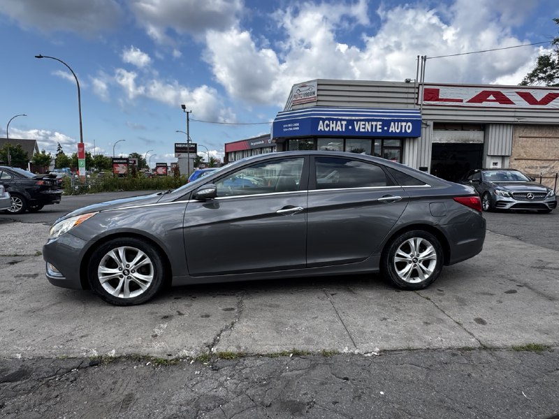 2011 Hyundai Sonata Limited**Un Proprietaire**CUIR**TOIT OUVRANT**SIEGES CHAUFFNATS**MAGS** Main Image