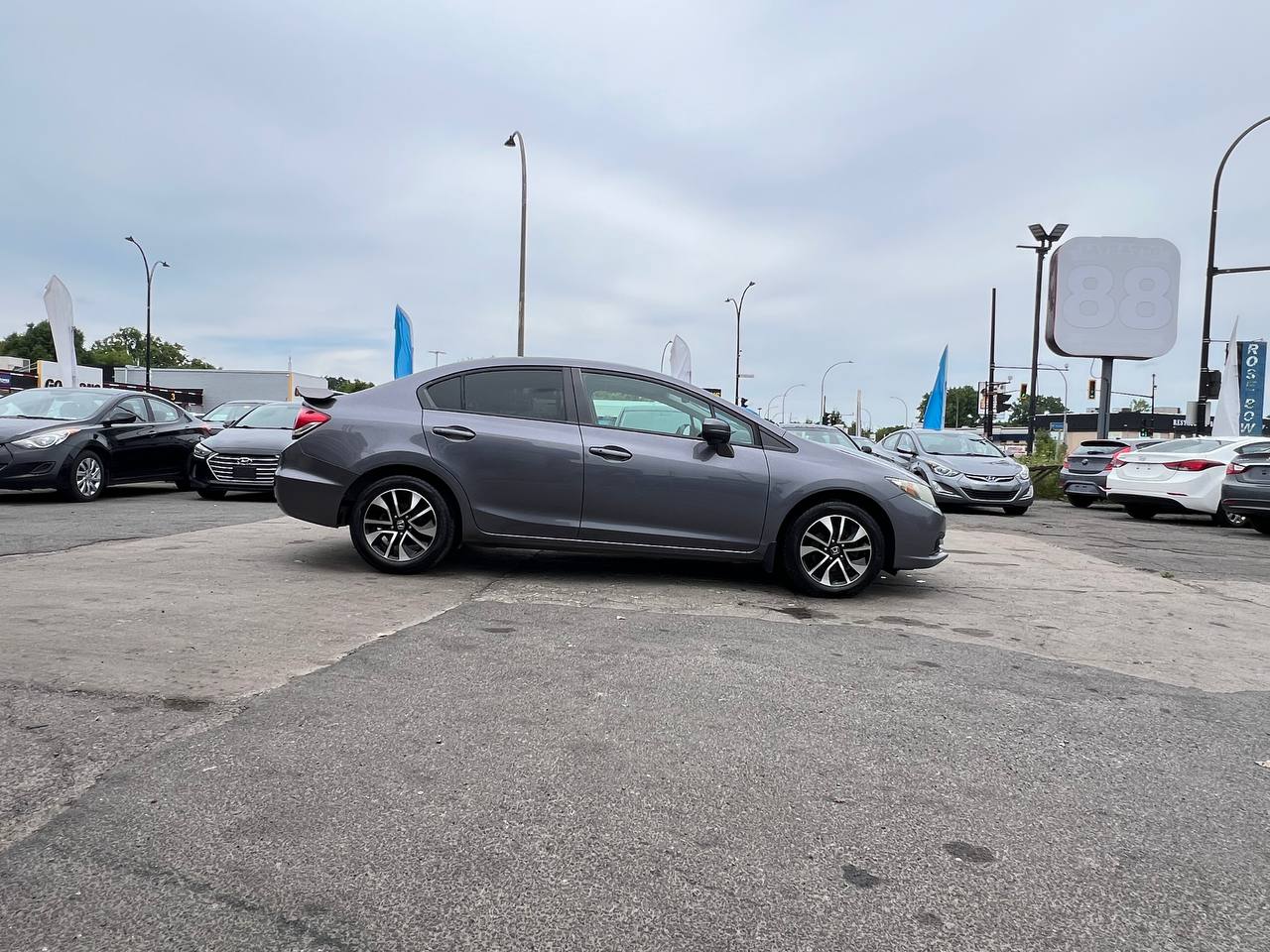 2014 Honda Civic EX**TOIT OUVRANT**CAMERA DE RECULE**SIEGES CHAUFFANTS**Mags** Main Image