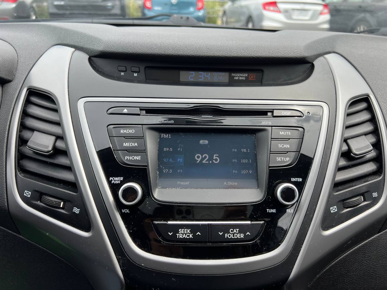 2016 Hyundai Elantra Sport Appearance**SAAQ CERTIFIEE**Toit Ouvrant**CAMERA DE RECULE**SIEGES CHAUFFANTS**MAGS** Main Image