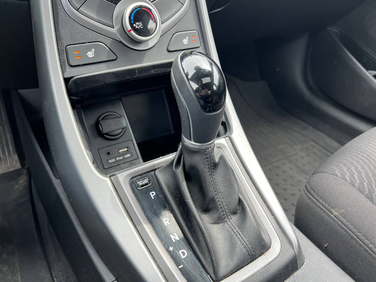 2016 Hyundai Elantra Sport Appearance**SAAQ CERTIFIEE**Toit Ouvrant**CAMERA DE RECULE**SIEGES CHAUFFANTS**MAGS** Main Image