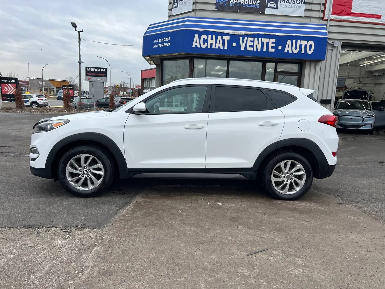 2016 Hyundai Tucson Premium**AWD**CAMERA DE RECUL**SIEGES CHAUFFANTS**MAGS**SIEGES CHAUFFANTS ARRIERE**Alerte d'angle Mort** Image principale