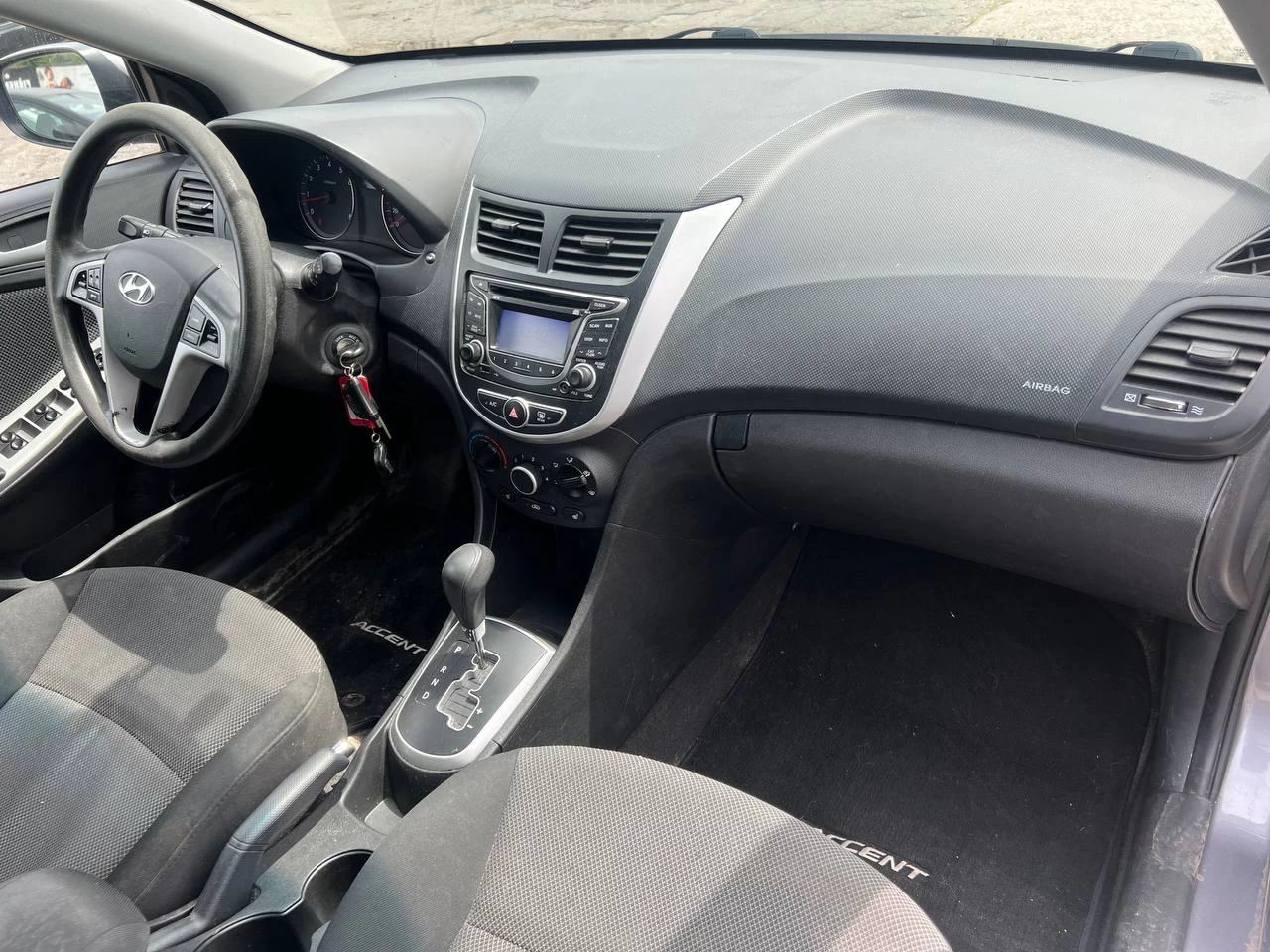 2013 Hyundai Accent GL**SIEGES CHAUFFENT** Image principale