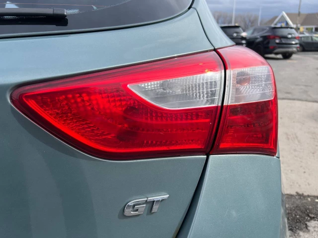 Hyundai Elantra GT GLS**Toit Ouvrant Panoramique**Sieges CHAUFFANTS**MAGS** 2013