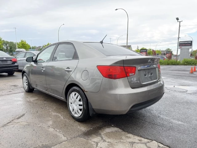 Kia Forte EX**SIEGES CHAUFFANTS**REGULATEURE DE VITESSE** 2011
