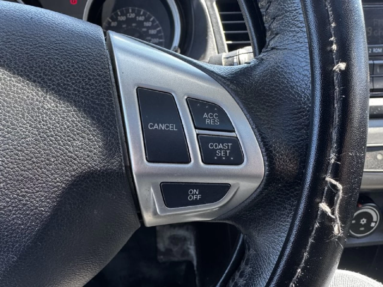 2015 Mitsubishi Lancer LIMITED**TOIT OUVRANT**SIEGES CHAUFFANTS**MAGS**AIRCLIM** Image principale
