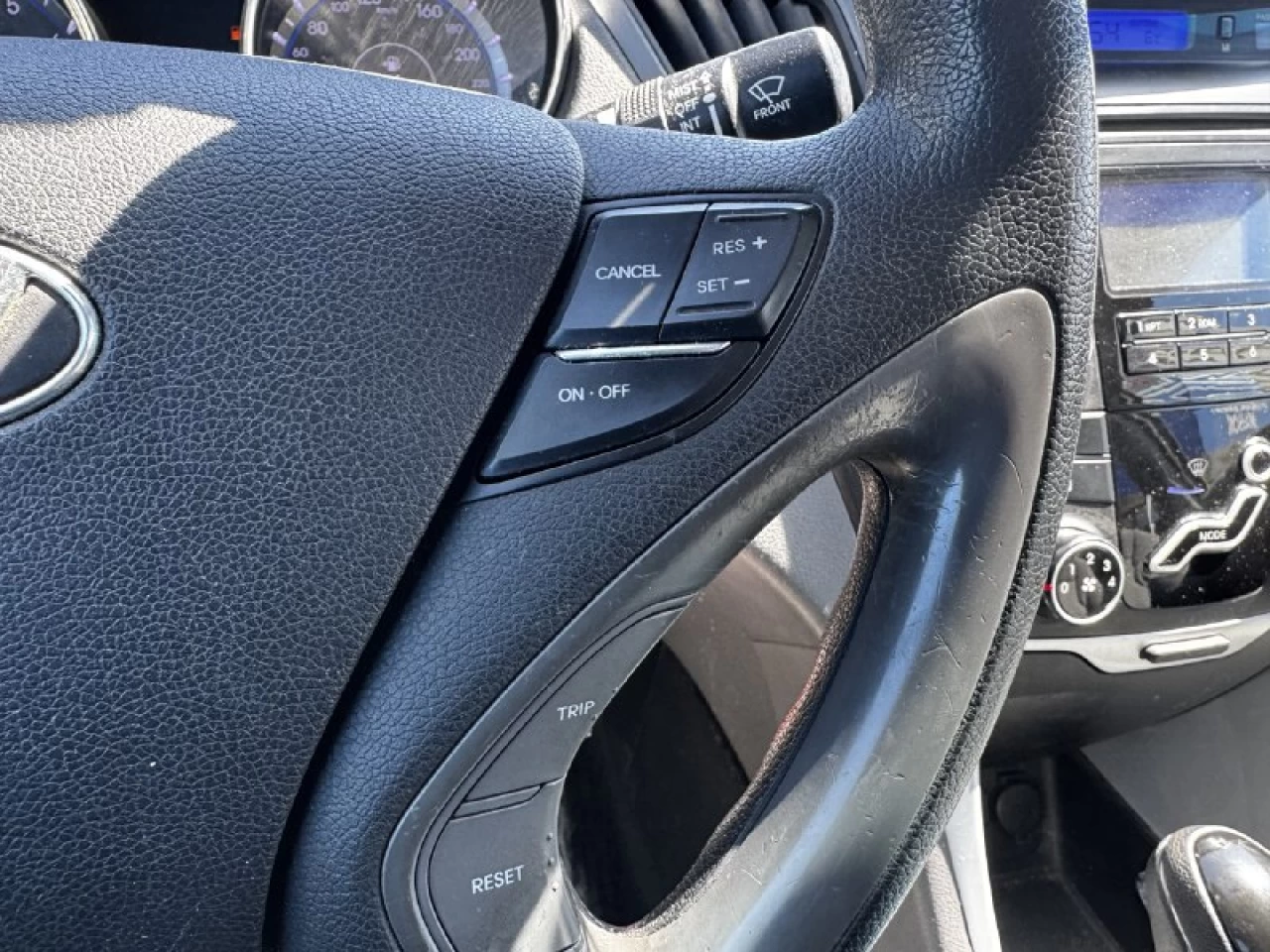 2011 Hyundai Sonata GL**PROMATION DU MOI !! 1 AN DE GARANTIE INCLUE DANS LE PRIX !!**SIEGES CHAUFFANTS**PRIX EN SPECIAL** Image principale