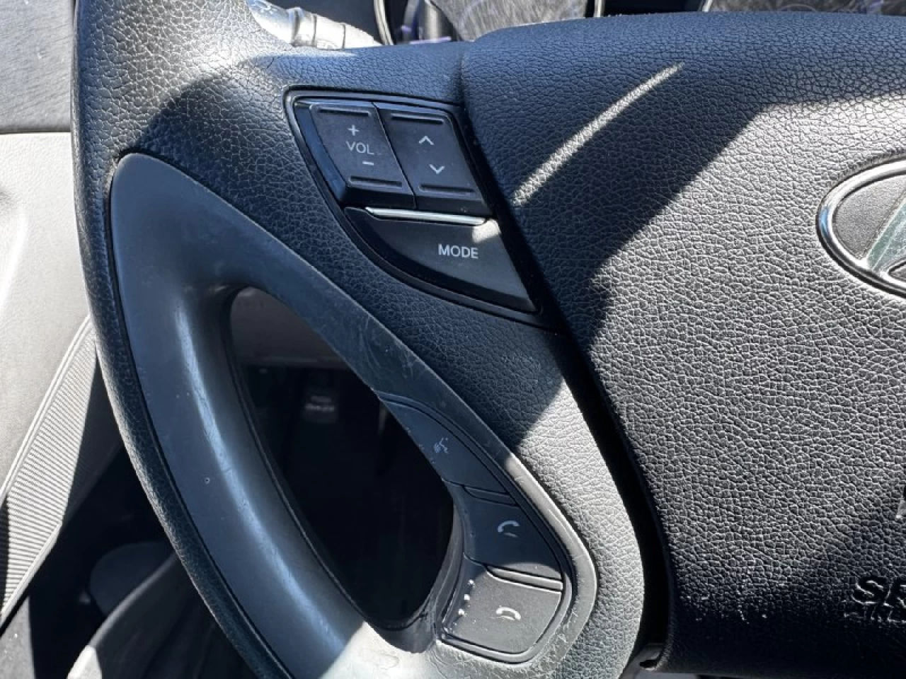 2011 Hyundai Sonata GL**PROMATION DU MOI !! 1 AN DE GARANTIE INCLUE DANS LE PRIX !!**SIEGES CHAUFFANTS**PRIX EN SPECIAL** Image principale