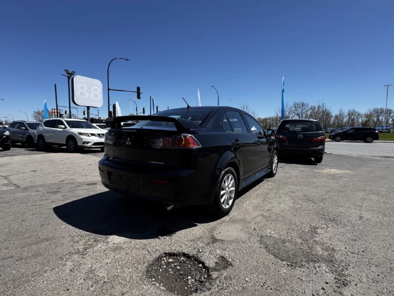 2015 Mitsubishi Lancer LIMITED**TOIT OUVRANT**SIEGES CHAUFFANTS**MAGS**AIRCLIM** Image principale