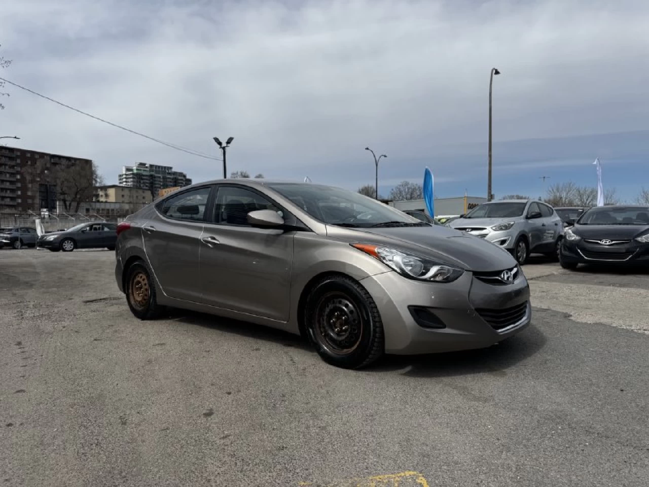 2013 Hyundai Elantra GL**SIEGES CHAUFFANTS**MODE ECO**REGULATEURE DE VITESSE** Image principale