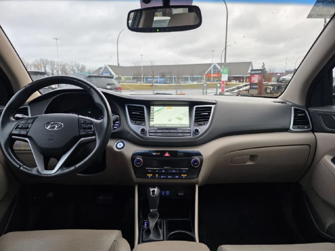 2016 Hyundai Tucson Luxury Main Image