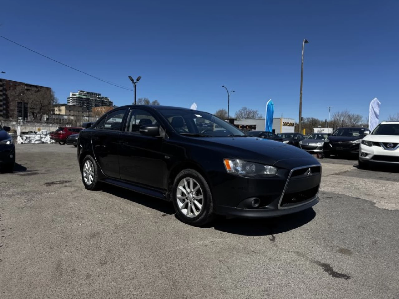 2015 Mitsubishi Lancer LIMITED**TOIT OUVRANT**SIEGES CHAUFFANTS**MAGS**AIRCLIM** Image principale