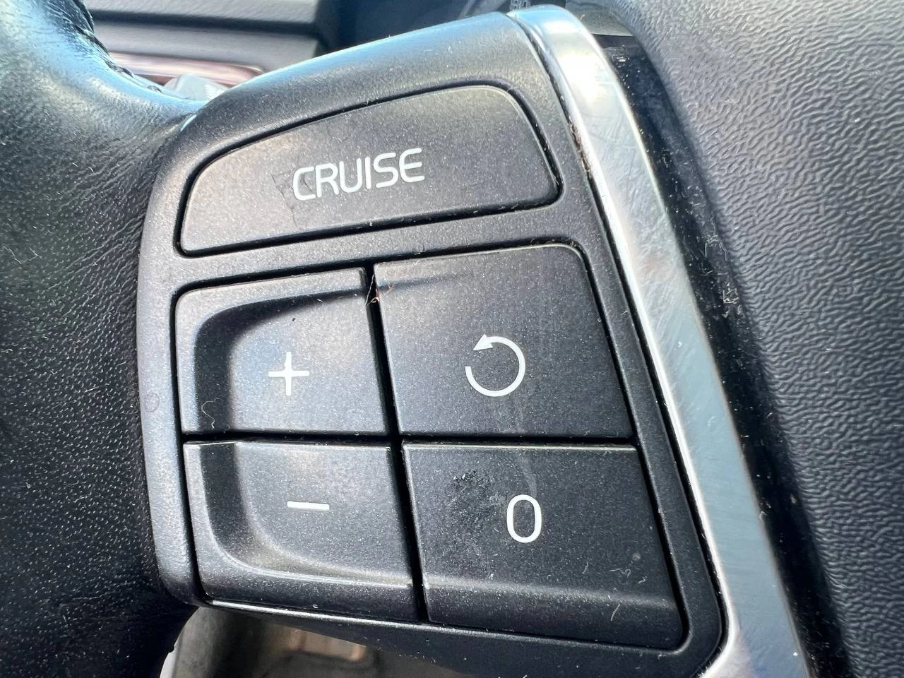2012 Volvo XC70 T6**AWD  Toit Ouvrant**ALERTE D'ANGLE MORT**SIEGES EN CUIR**SIEGES CHAUFFANTS**SIEGES CHAUFFANTS ARRIERE**MAGS** Image principale