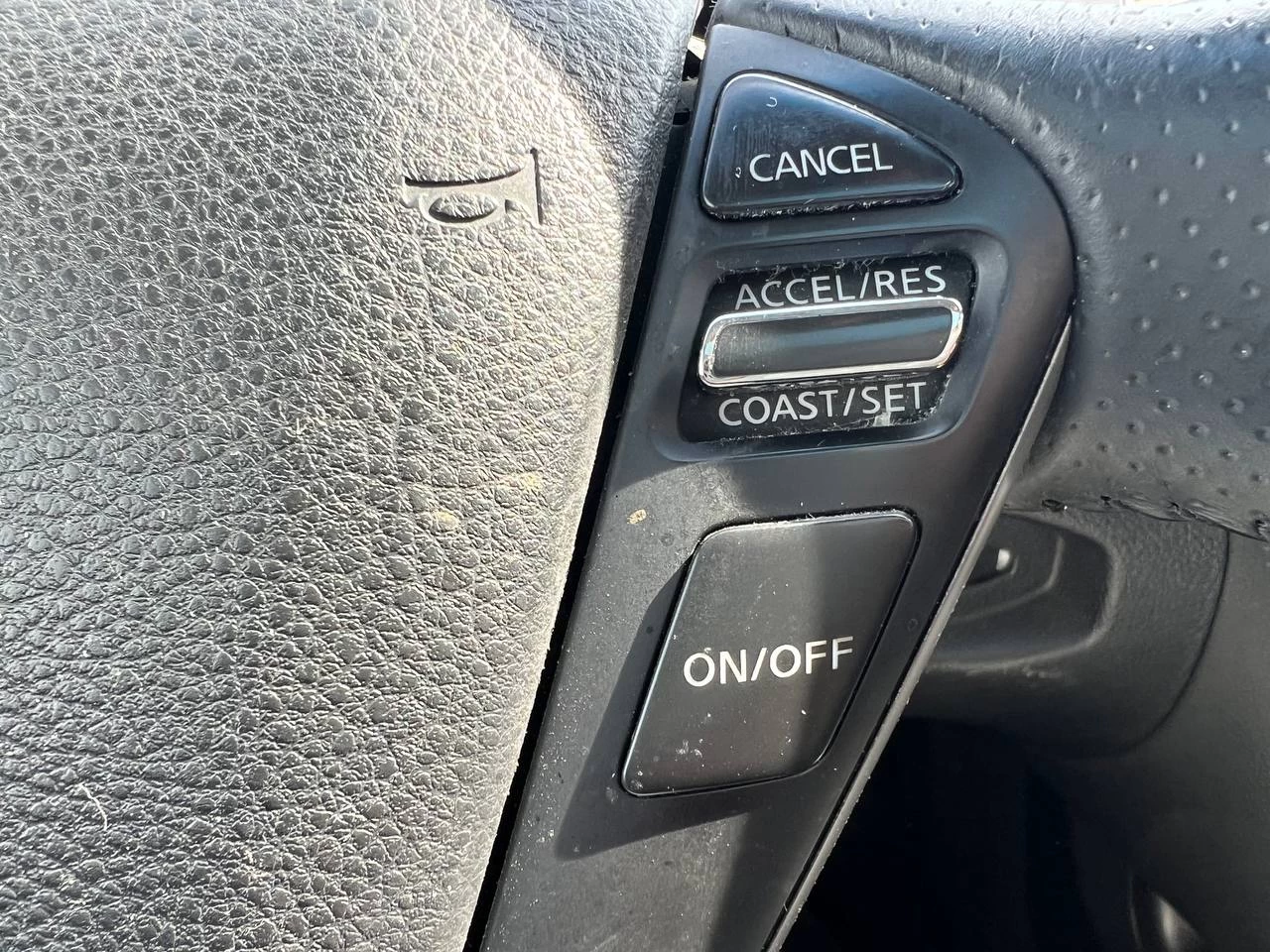 2014 Nissan Murano SV**AWD**Toit ouvrant**SIEGES EN CUIR**CAMERA DE RECUL** Navigation**SIEGES CHAUFFANTS** Image principale