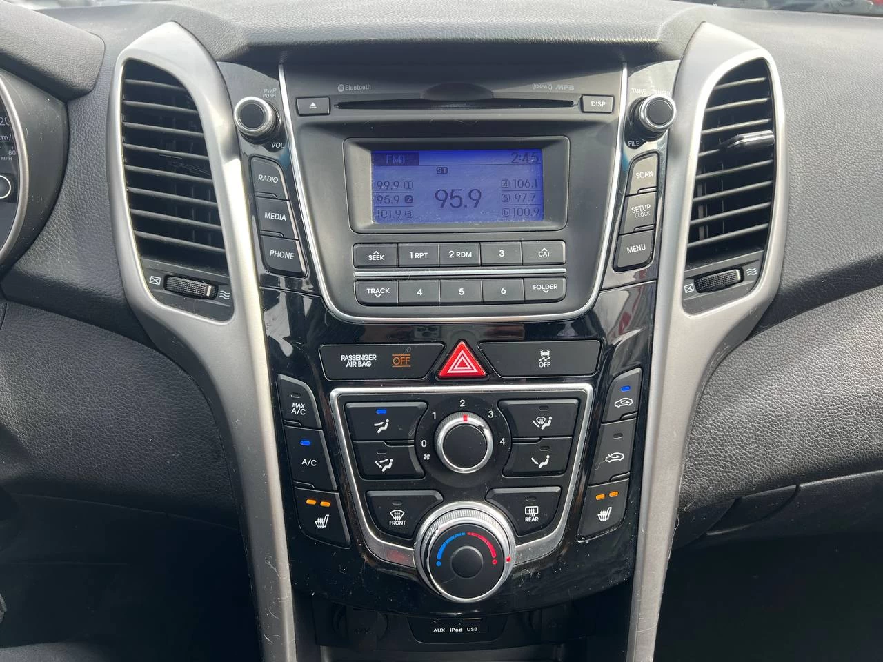 2013 Hyundai Elantra GT GLS**Toit Ouvrant Panoramique**Sieges CHAUFFANTS**MAGS** Image principale