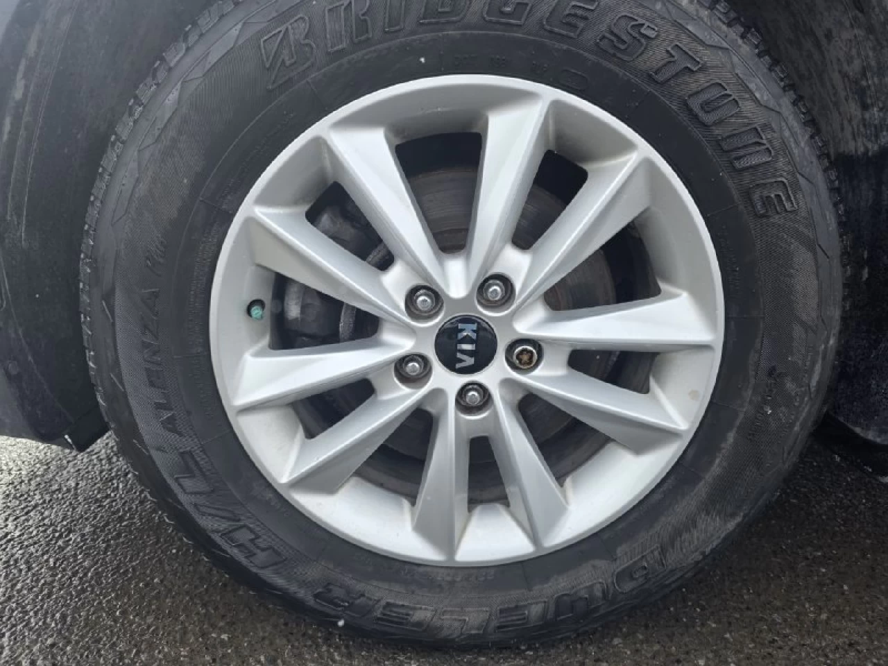 2019 Kia Sorento **LX**7 PASSAGERS**AWD**CAMERA DE RECUL**SIEGES CHAUFFANTS**MAGS**EN SPECIAL** Image principale