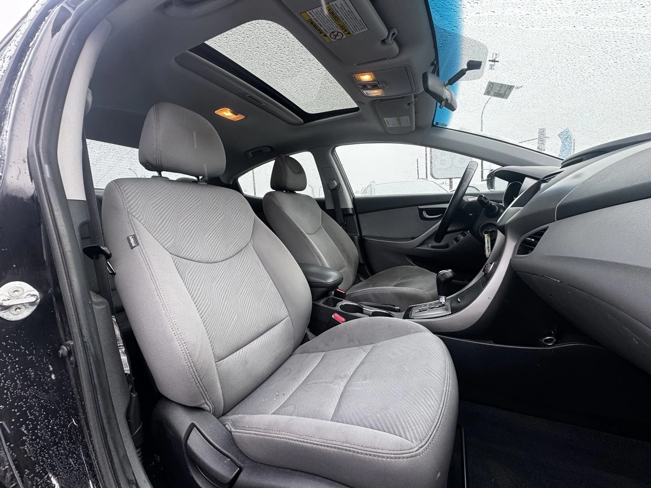 2013 Hyundai Elantra GLS**TOIT OUVRANT**SIEGES CHAUFFNATS**MAGS** Main Image