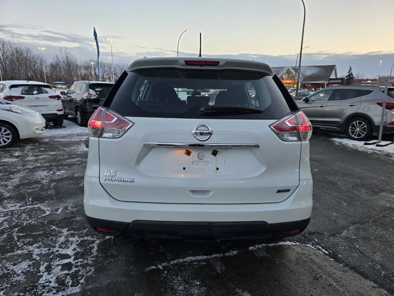 2015 Nissan Rogue S**CAMERA DE RECUL**EN SPECIAL** Main Image