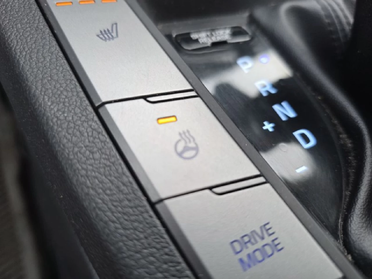 2018 Hyundai Elantra **GL**CAMERA DE RECUL**ANGLE MORT**SIEGES CHAUFFANTS**MAGS**Financement 1Ère, 2e et 3e chance !!! 100% ApprouvÉ !! Image principale